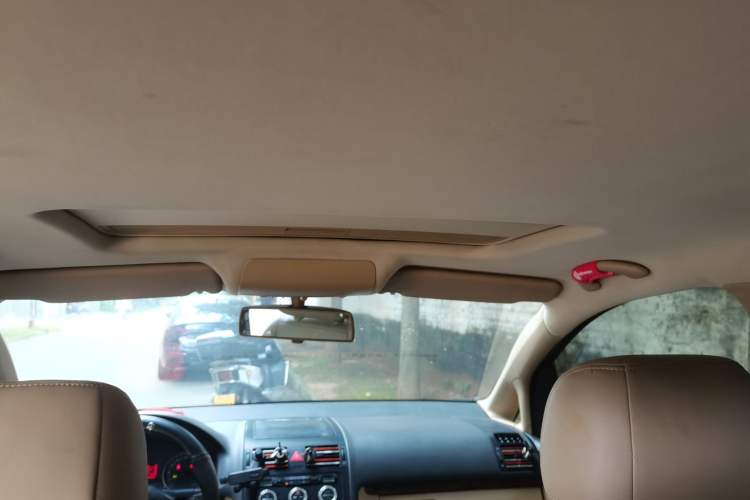 Used Volkswagen Touran 2008 1.8T ZhiZun Edition Automatic 5-Seater Headliner