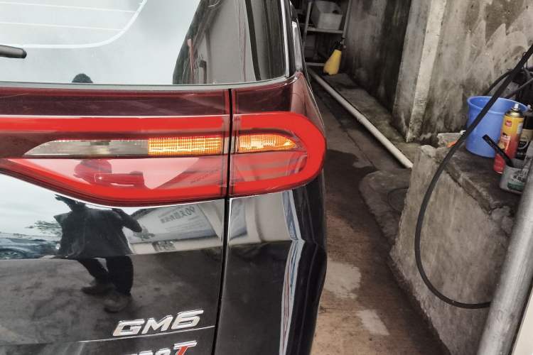 Used GAC Trumpchi M6 2019 270T Automatic Luxury Edition (7-seater) China V Standard Right Rear Taillight