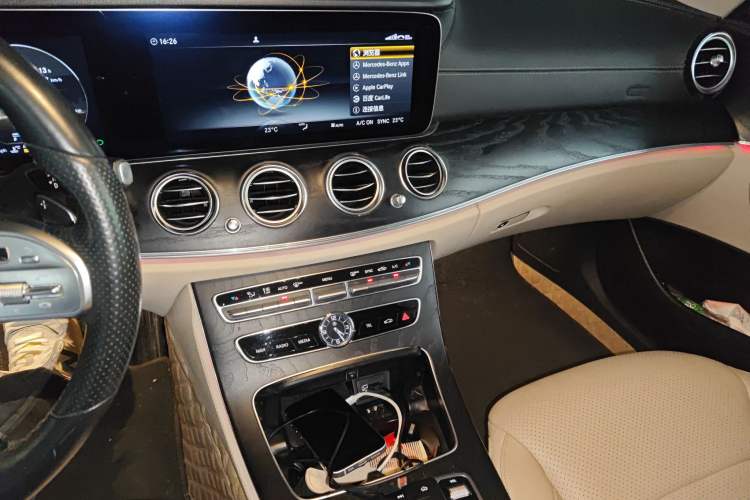 Used Mercedes-Benz E-Class 2019 E 300 L Sport Luxury Edition
