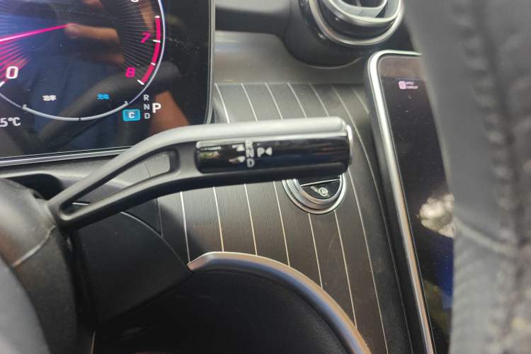 Used Mercedes-Benz C-Class 2023 Facelift C 260 L Gear Lever