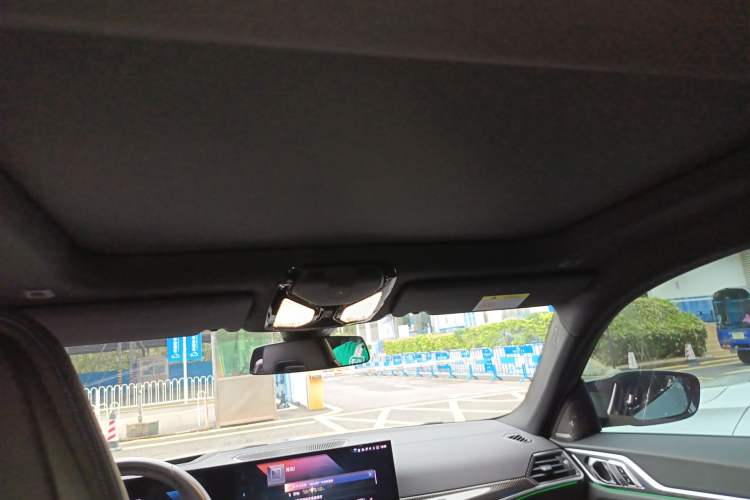 Used BMW i4 2022 M50
