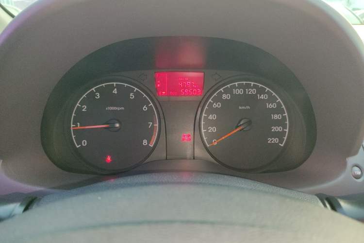 Used Hyundai Verna (older generation) 2014 1.4L Manual Smart GLS Trim Instrument Cluster