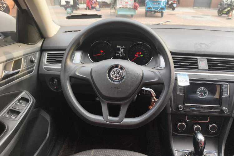 Used Volkswagen Bora 2018 1.5L Automatic Fashion Model
