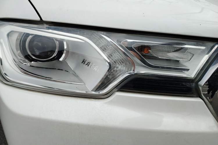 Used Haval H7 2016 Blue-Label H7 2.0T Automatic Luxury Model
