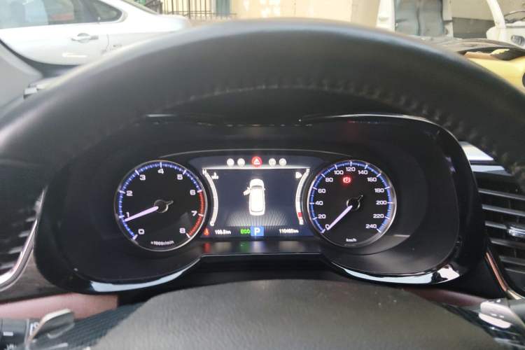 Used GAC Trumpchi GS8 2017 320T Two-Wheel Drive Luxury Smart Connectivity Version (7 Seats)