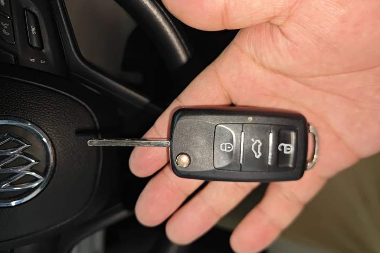 Used Buick GL6 2018 18T 6-Seater Elite Model