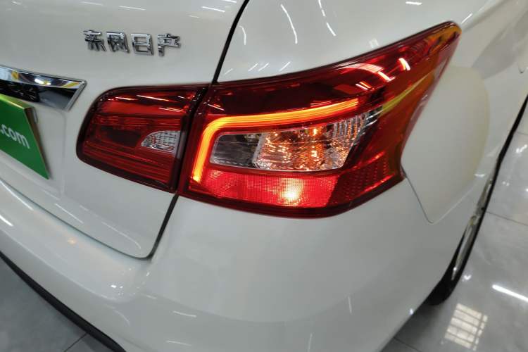 Used Nissan Sylphy 2024 Restyled Version 2 Classic 1.6XE CVT Comfort Edition Right Rear Taillight