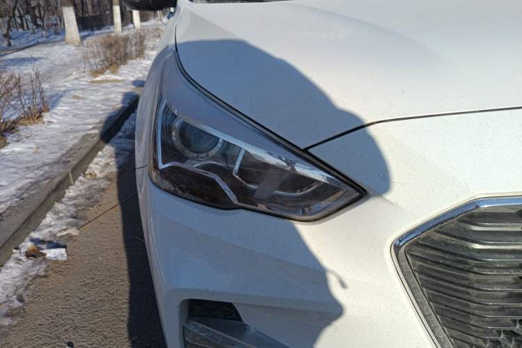 Used Haval M6 2017 1.5T Automatic Two-Wheel Drive Elite Model