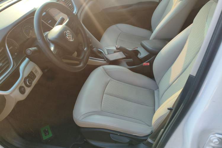 Used Buick GT 2017 15N Automatic Elite Version
