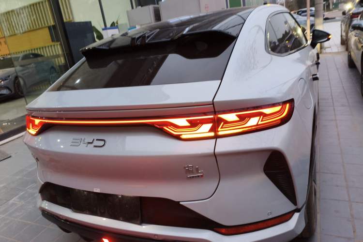 Used BYD Song L EV 2025 Intelligent Driving Version 662 km LiDAR Excellence Edition