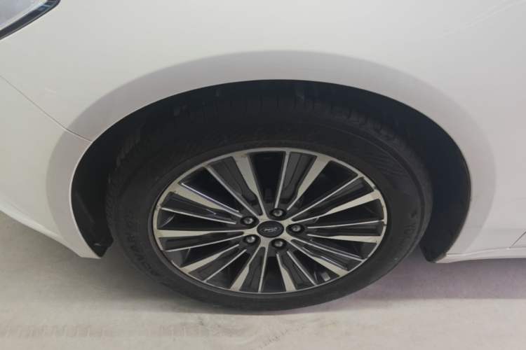 Used Ford Mondeo 2017 EcoBoost 200 Luxury Model
