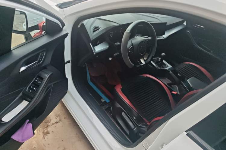 Used MG 5 2023 180 DVVT Manual Fashion Edition