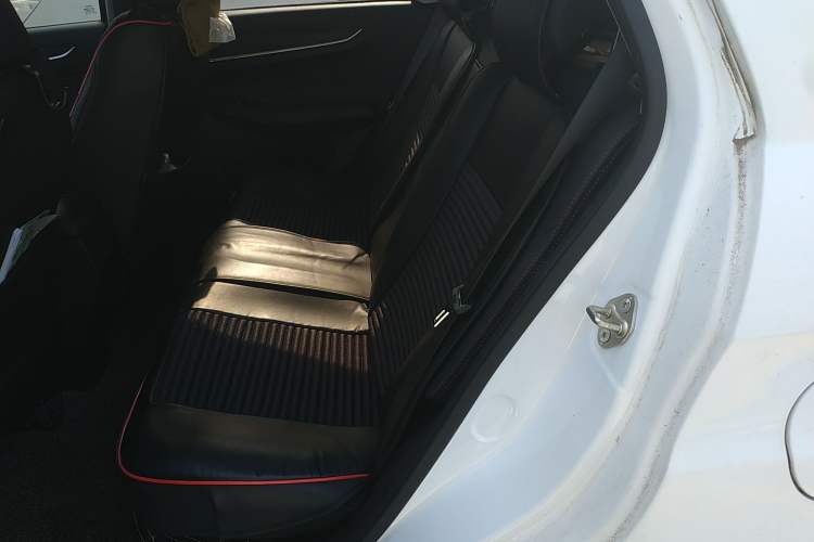 Used Geely Auto Vision X3 2021 PRO 1.5L Manual Elite Model
