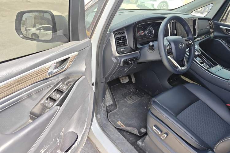 Used GAC Trumpchi M8 2023 Lingxiu Series 390T Deluxe Edition Driver Seat