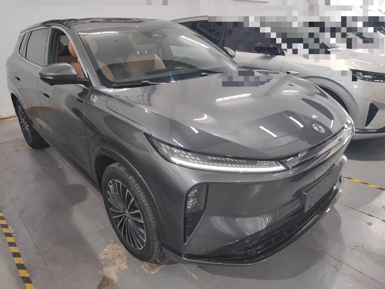 Dongfeng Aeolus L8 2025 Model 185KM Dream Edition — снимка 3