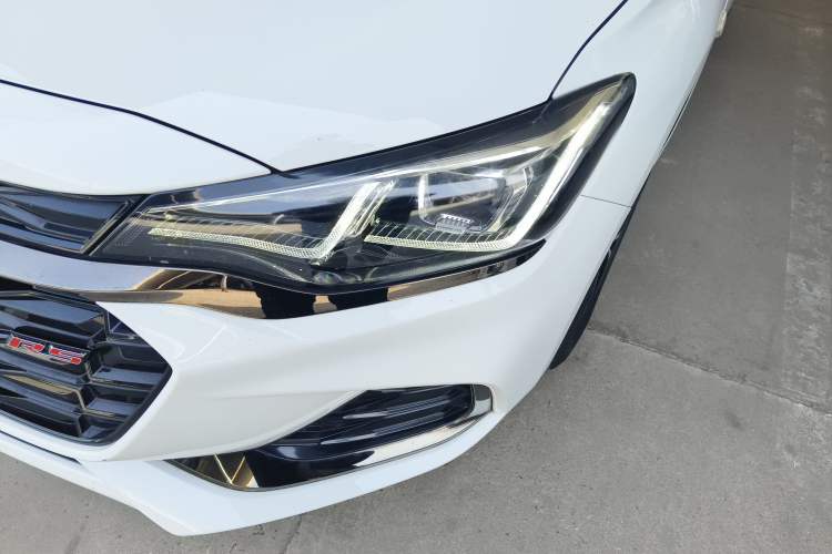 Used Chevrolet Monza 2020 Light Hybrid RS 330T Automatic Comfort Edition