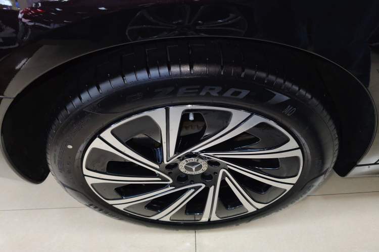 Used Mercedes-Benz E-Class 2024 E 300 L Luxury Model