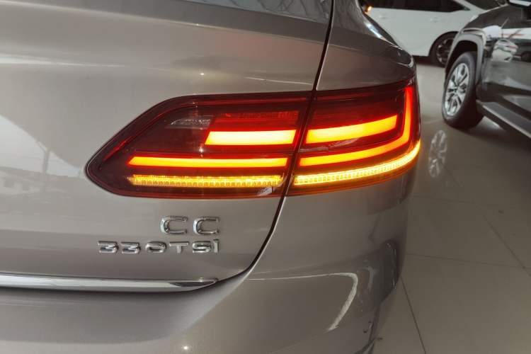 Used Volkswagen FAW-Volkswagen CC 2019 330TSI Glamour Edition China VI