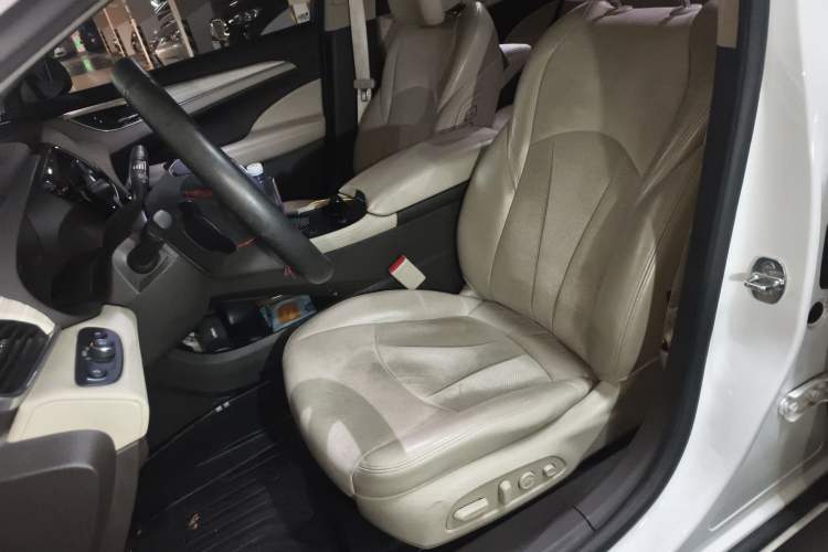 Used Buick LaCrosse 2016 30H Luxury Version
