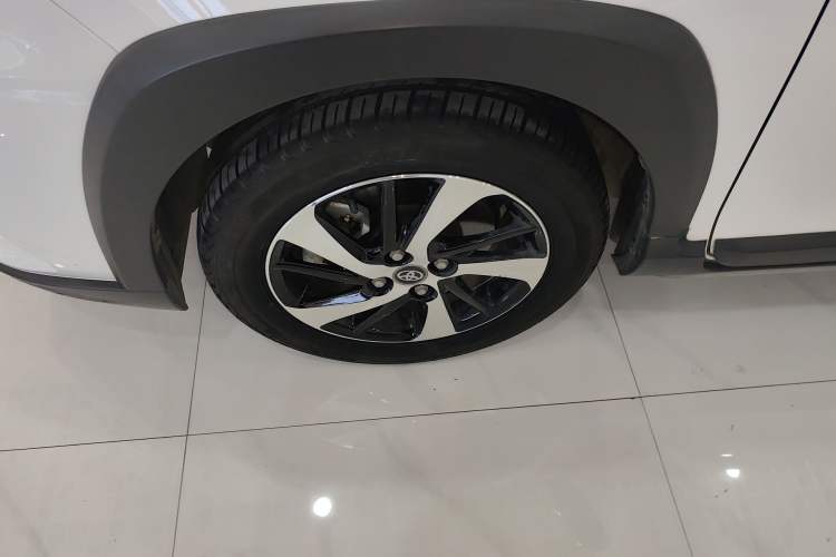 Used Toyota YARiS L Zhi Xuan 2022 X-Trail 1.5L CVT Leading PLUS Edition Left Front Wheel Hub