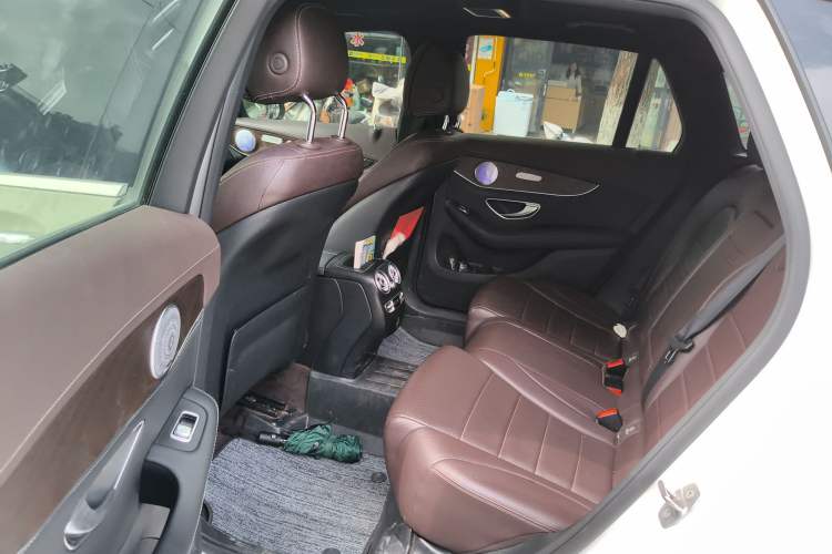 Used Mercedes-Benz GLC 2020 Facelift GLC 300 L 4MATIC Dynamic Edition
