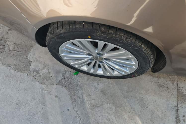 Used Buick Regal 2014 2.4L SIDI Elite Fashion Edition