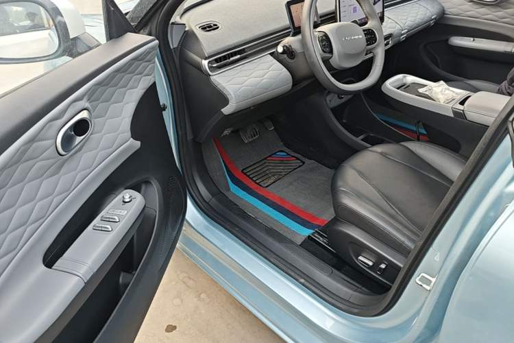 Used Dongfeng NAMMI 01 2024 430 Plus Smart+ Driver Seat