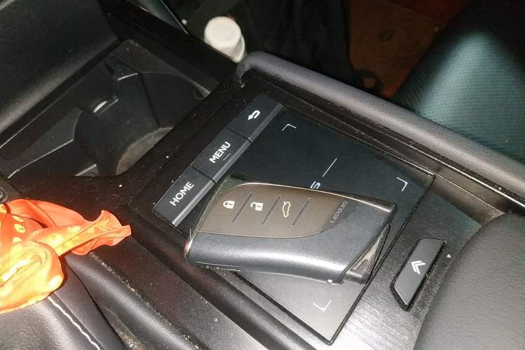 Used Lexus ES 2020 200 Excellence Edition