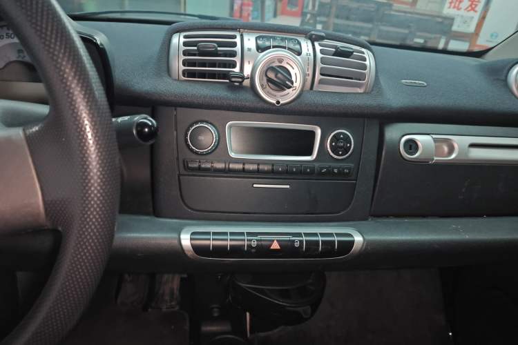 Used smart fortwo 2012 1.0 MHD Hardtop Standard Edition
