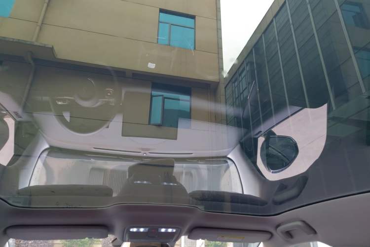 Used Baojun Enjoy 2025 All-Electric 600km Luxury Edition
