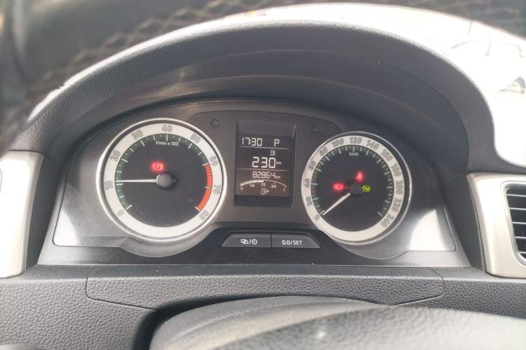 Used Skoda Rapid 2019 1.5L Automatic Comfort Edition China VI Standard