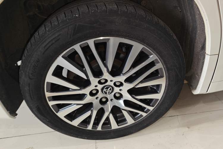 Used Toyota Alphard 2015 3.5L Luxury Edition