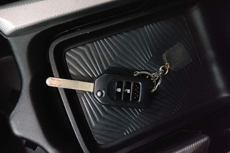 Used Honda CR-V 2021 240TURBO CVT 2WD Comfort Version