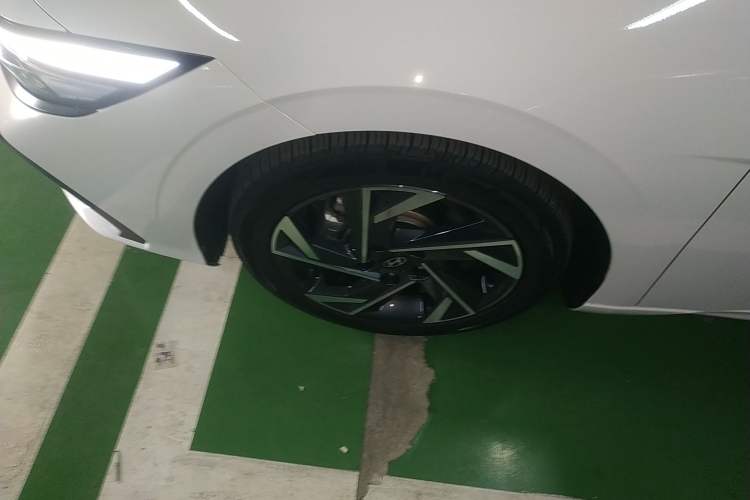 Used Hyundai Elantra 2023 1.5L CVT GLX Elite Edition