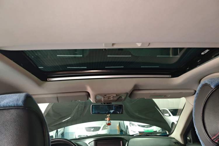 Used Dongfeng Aeolus AX7 2016 2.0L Automatic Zhiyi Trim Headliner