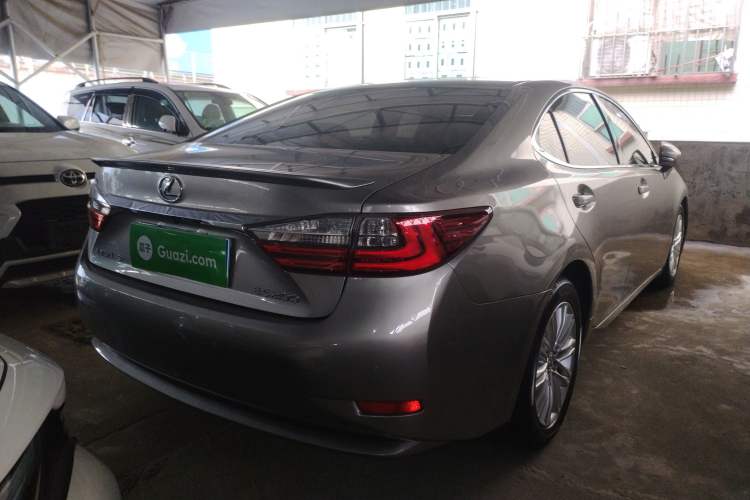 Used Lexus ES 2015 200 Elite Edition
