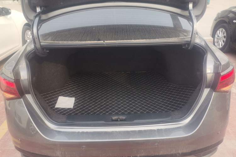 Used Nissan Sylphy 2023 1.6L CVT Enjoyment Edition Trunk