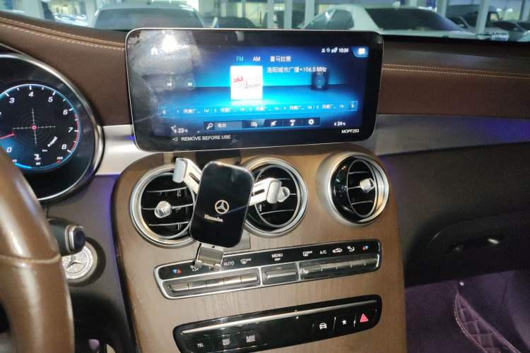 Used Mercedes-Benz GLC 2022 Refreshed GLC 300 L 4MATIC Dynamic Edition Prestige Version
