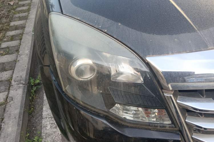 Used Haval H5 Classic 2013 Zhizun Edition 2.0L Manual Two-Wheel Drive Entry-Level Model