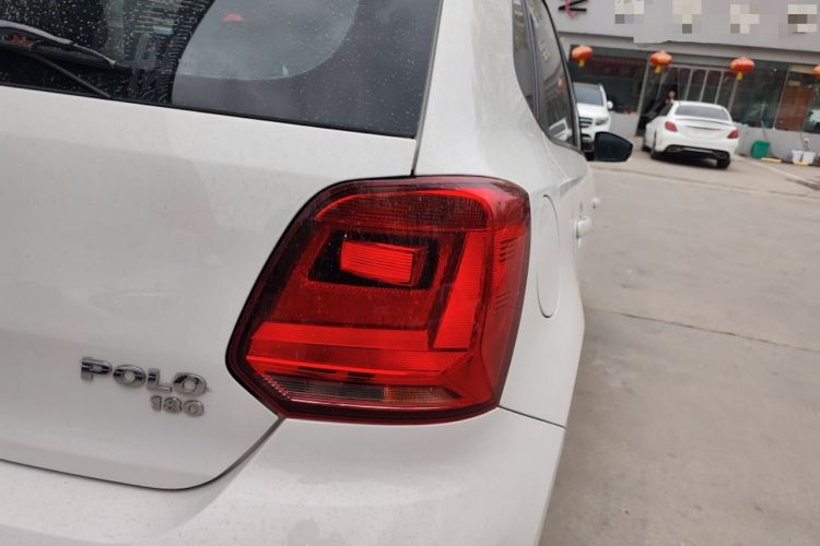 Used Volkswagen Polo 2016 1.6L Automatic Comfort Model