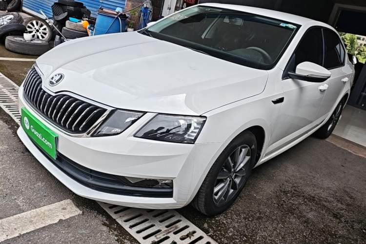 Used Skoda Octavia 2018 1.6L Automatic Comfort Edition
