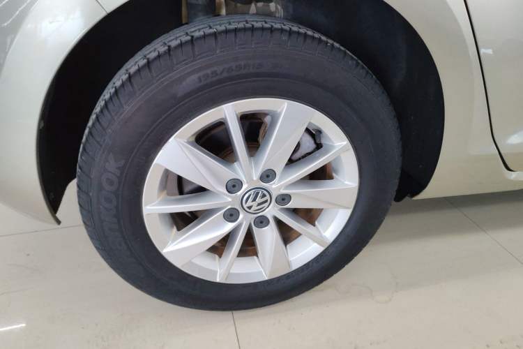 Used Volkswagen Golf 2016 1.6L Manual Fashion Edition
