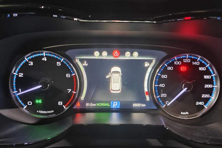 Used GAC Trumpchi GS7 2017 320T Two-Wheel-Drive Luxury Smart Connectivity Model
