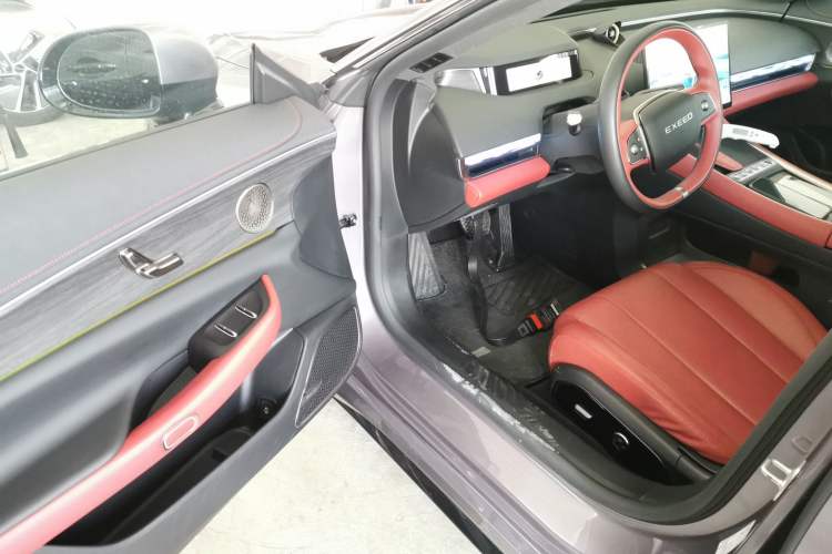 Used EXEED Star Era ES 2025 Extended-Range Max Urban Assisted Driving
