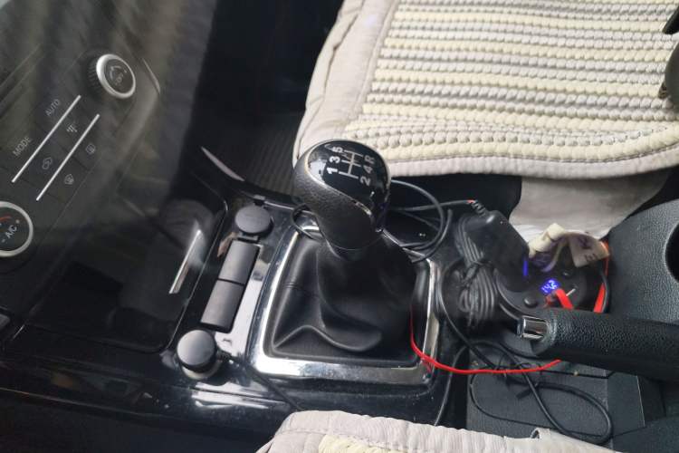 Used HYOSOW S3 2014 1.5L Luxury Version China IV Emission Standard
