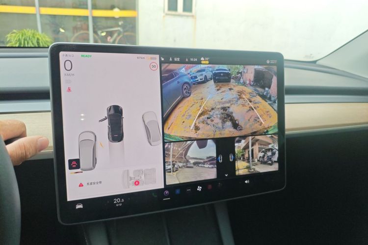 Used Tesla Model Y 2021 Standard Range Rear-Wheel Drive Version
