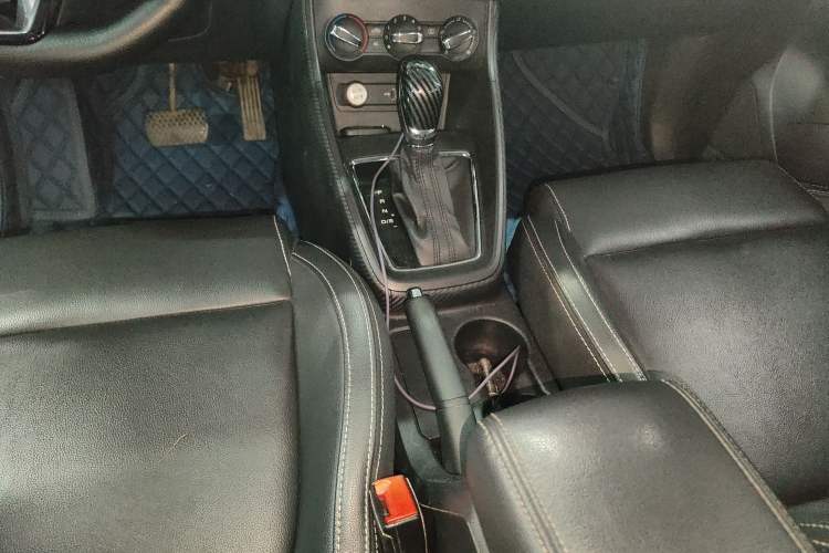 Used MG ZS 2018 1.5L Automatic Luxury Edition China V Standard
