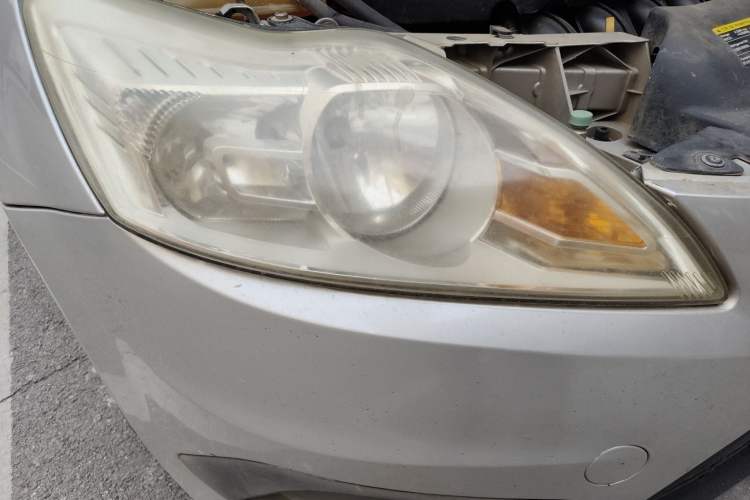 Used Ford Focus 2012 Sedan Classic 1.8L Automatic Fashion Edition
