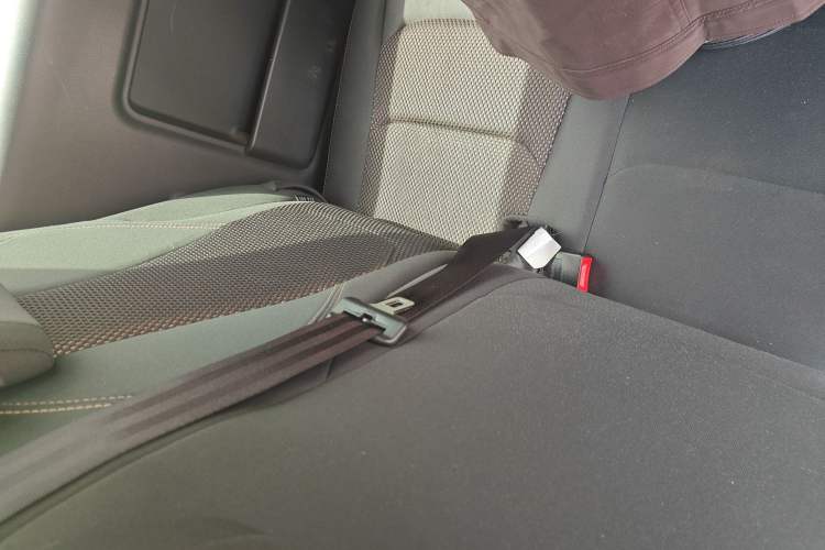 Used JAC Refine M3 2023 1.5T 7/8-Seater Smart Connectivity Version
