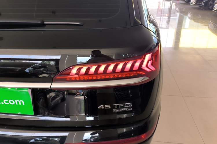 Used Audi Q7 2022 45 TFSI quattro S line Sport Edition